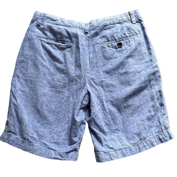 Banana Republic Men’s Aiden Short Chambray Size 30‎ EUC - Picture 2 of 4